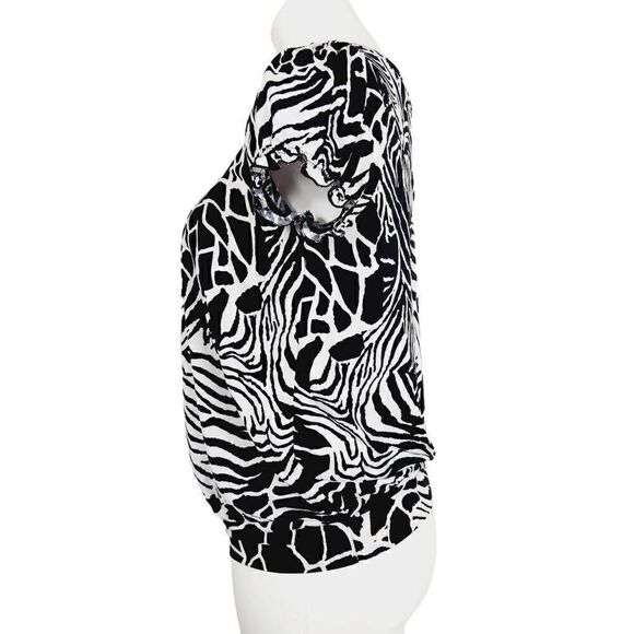 IZ Byer California knit print blouse black white Size Large - Picture 2 of 6